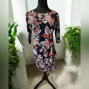 Signature Robbie Bee like new print dress small petite